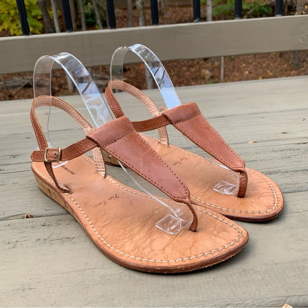 Fabio Rusconi leather thong ankle strap flat sandals size 40